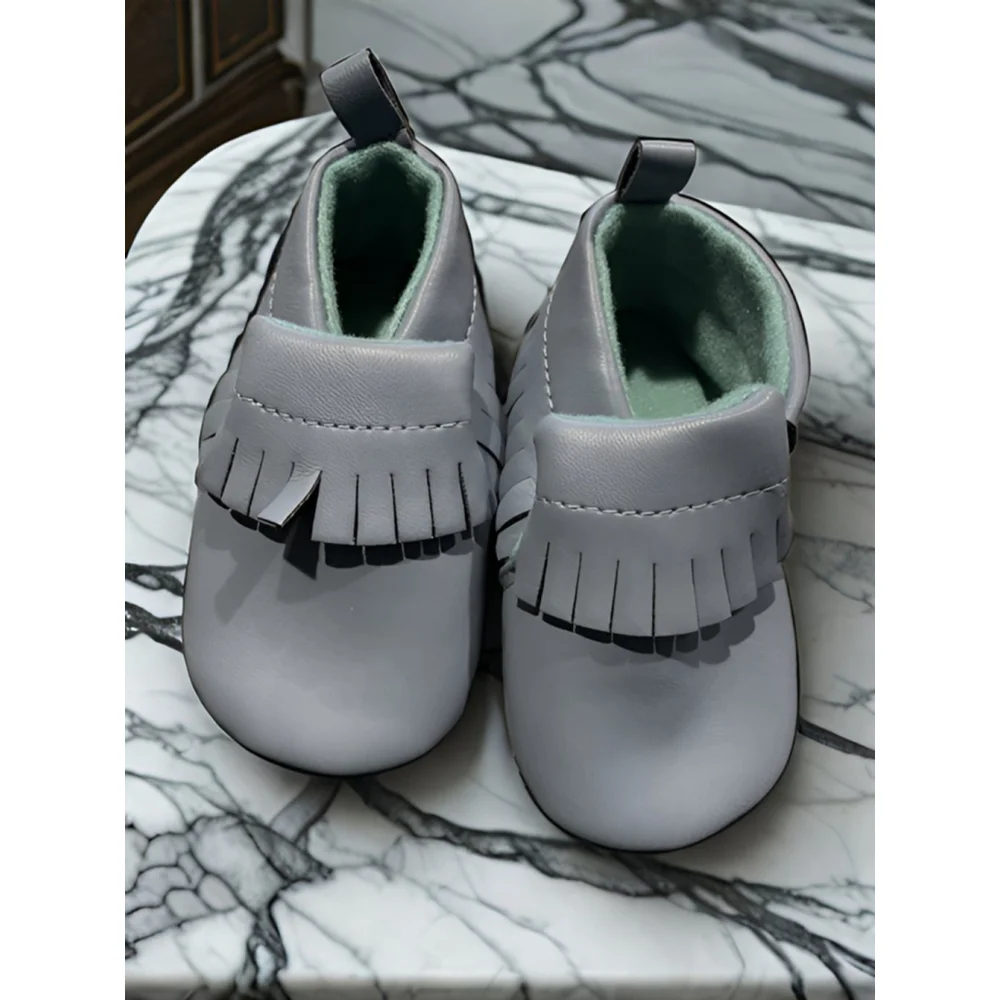 Carter's Child of Mine Gray Moccasin Shoes Unisex 3-6 Months